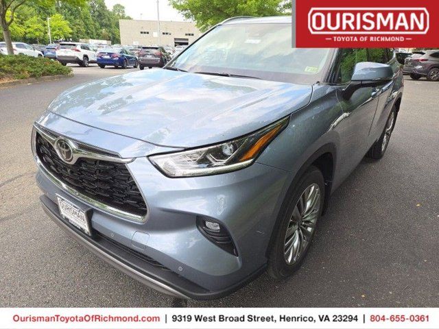 2024 Toyota Highlander Platinum