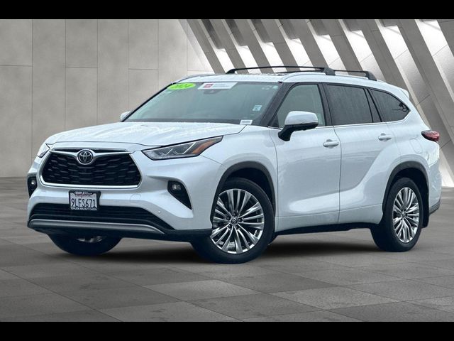 2024 Toyota Highlander Platinum