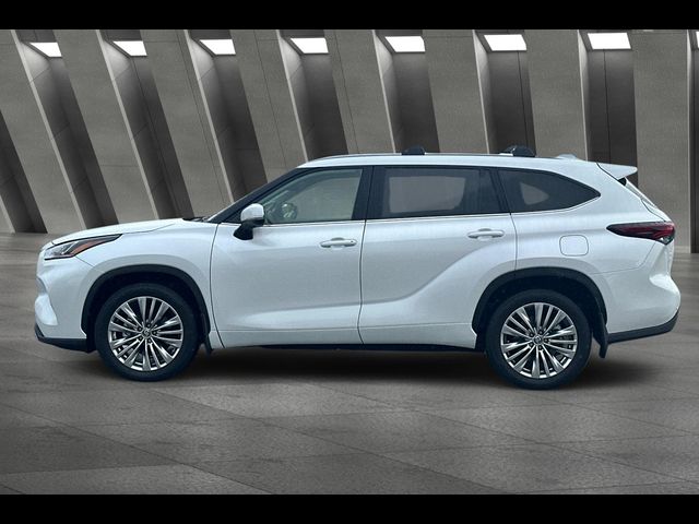 2024 Toyota Highlander Platinum