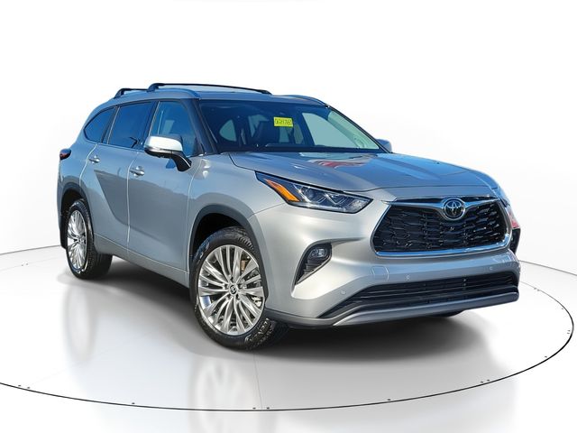 2024 Toyota Highlander Platinum