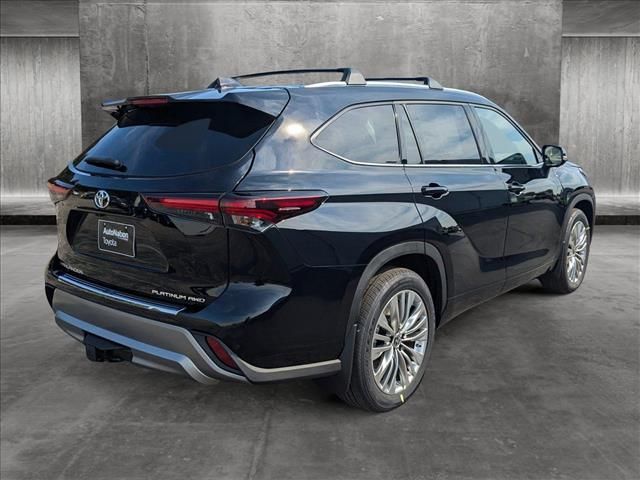 2024 Toyota Highlander Platinum