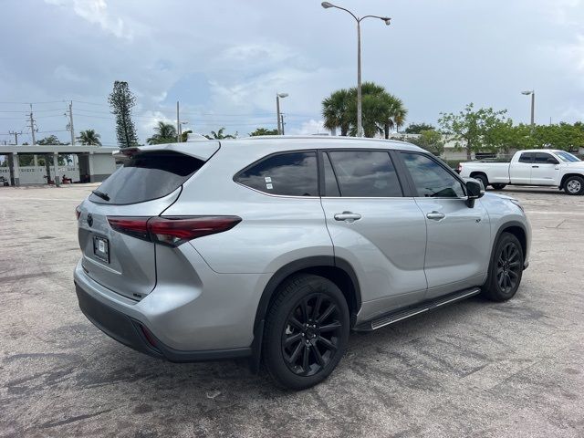 2024 Toyota Highlander XLE