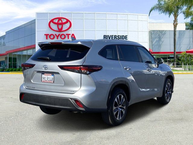 2024 Toyota Highlander XLE