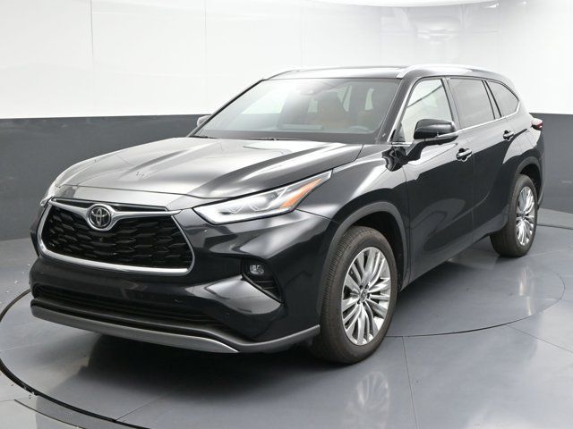 2024 Toyota Highlander Platinum