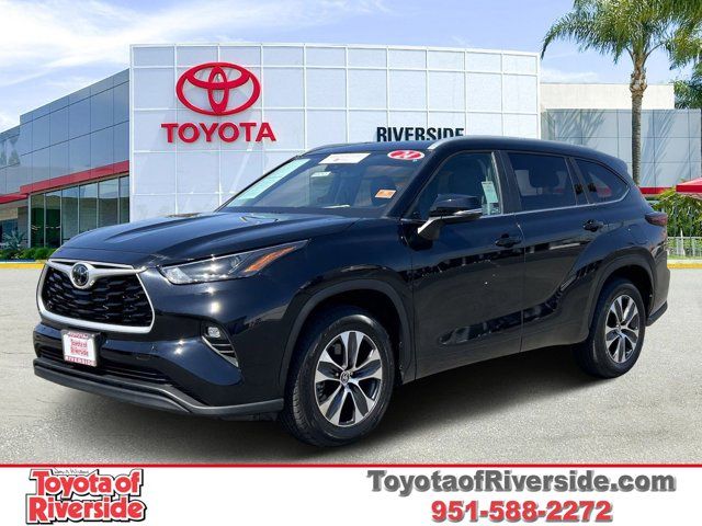 2024 Toyota Highlander XLE