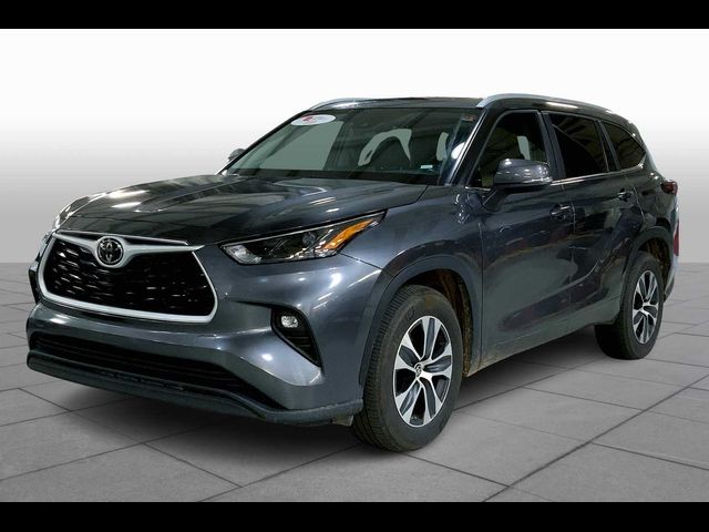 2024 Toyota Highlander XLE