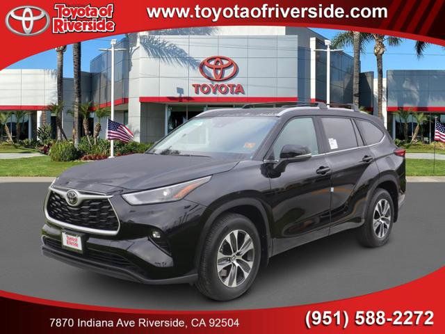 2024 Toyota Highlander XLE