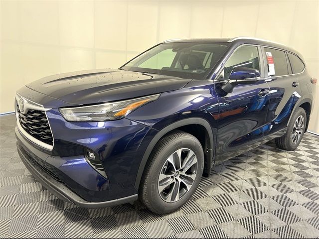 2024 Toyota Highlander XLE