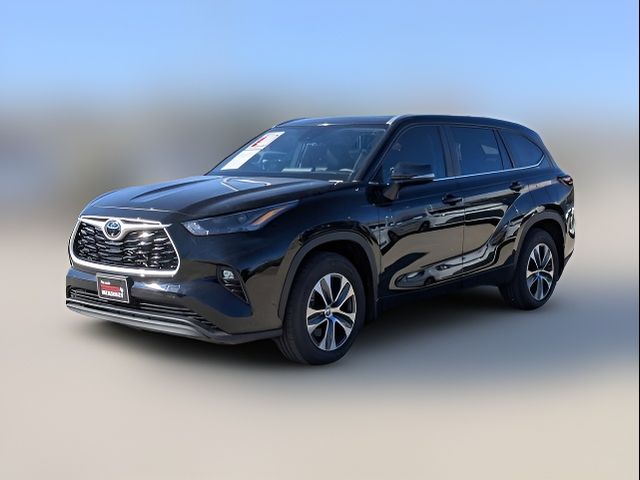 2024 Toyota Highlander XLE