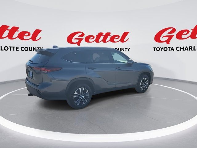 2024 Toyota Highlander XLE