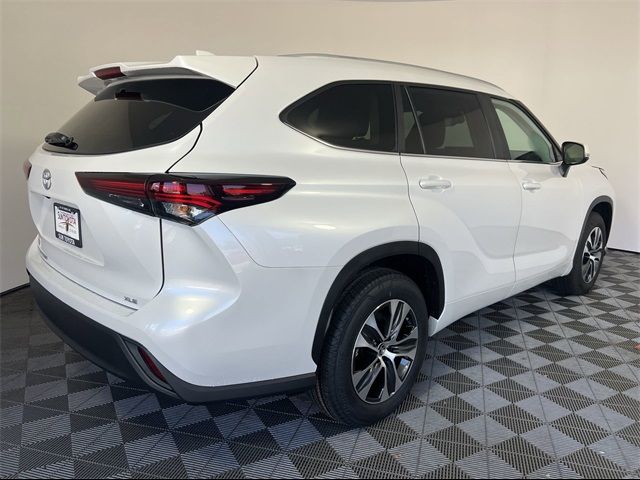 2024 Toyota Highlander XLE