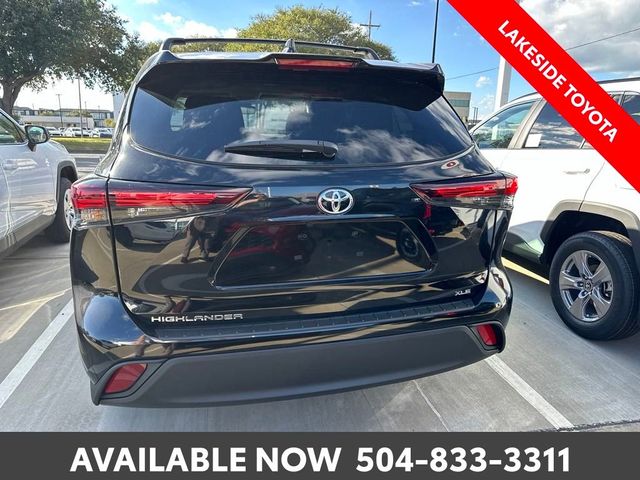 2024 Toyota Highlander XLE