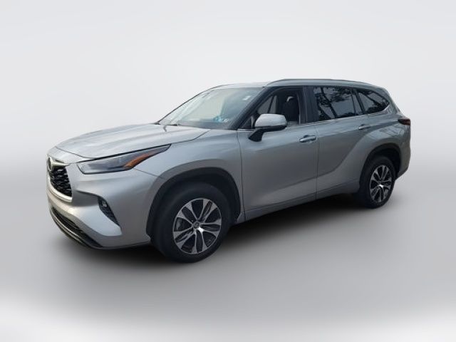 2024 Toyota Highlander XLE