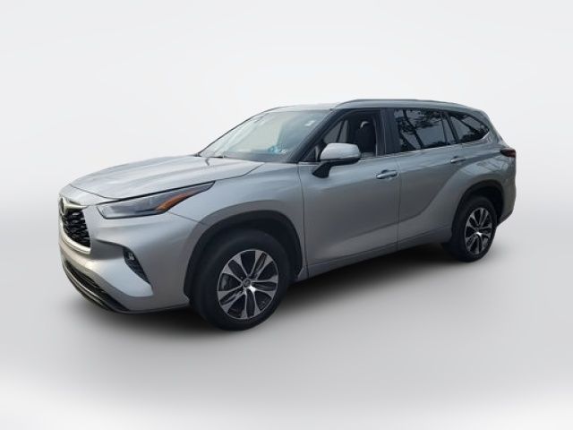 2024 Toyota Highlander XLE