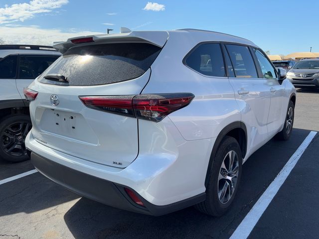 2024 Toyota Highlander XLE