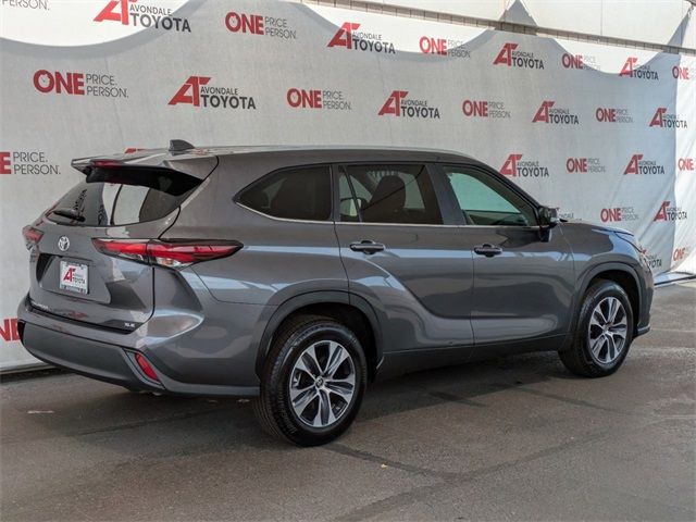 2024 Toyota Highlander XLE