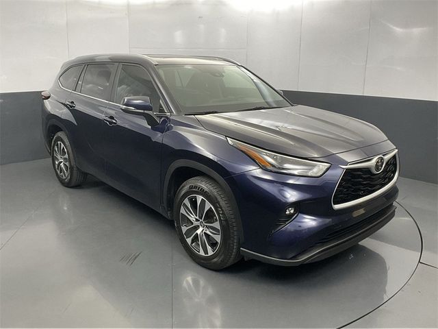 2024 Toyota Highlander XLE