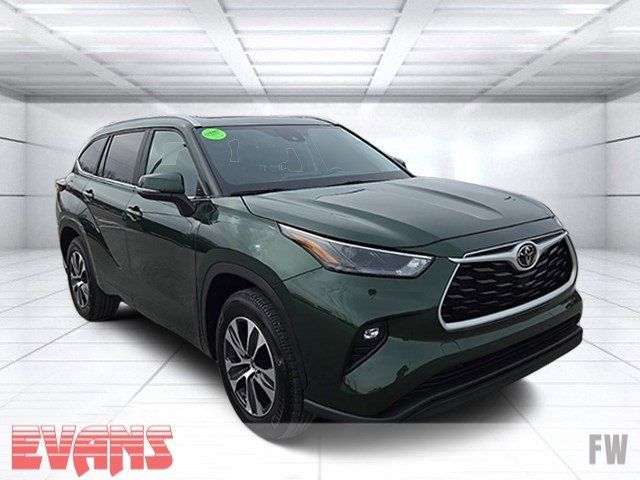 2024 Toyota Highlander XLE