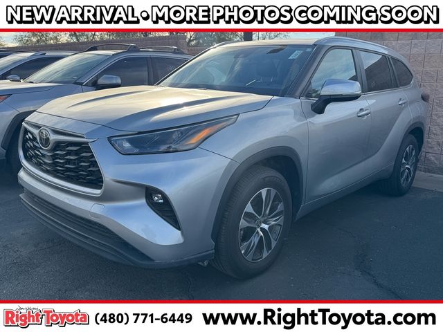 2024 Toyota Highlander XLE