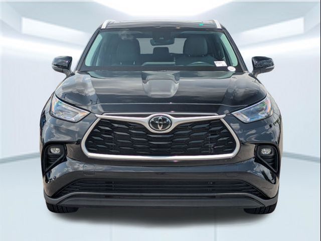 2024 Toyota Highlander Platinum