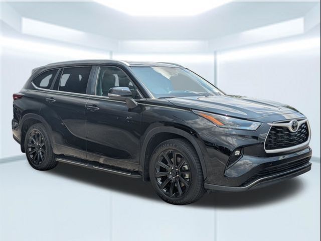2024 Toyota Highlander Platinum