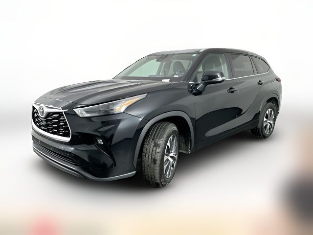 2024 Toyota Highlander XLE