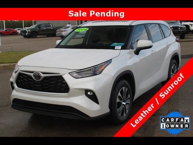 2024 Toyota Highlander XLE