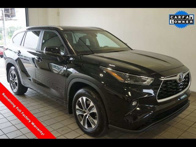 2024 Toyota Highlander XLE