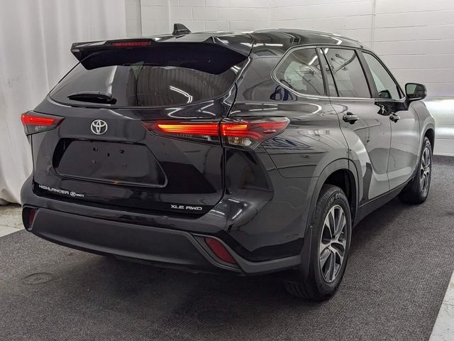 2024 Toyota Highlander XLE