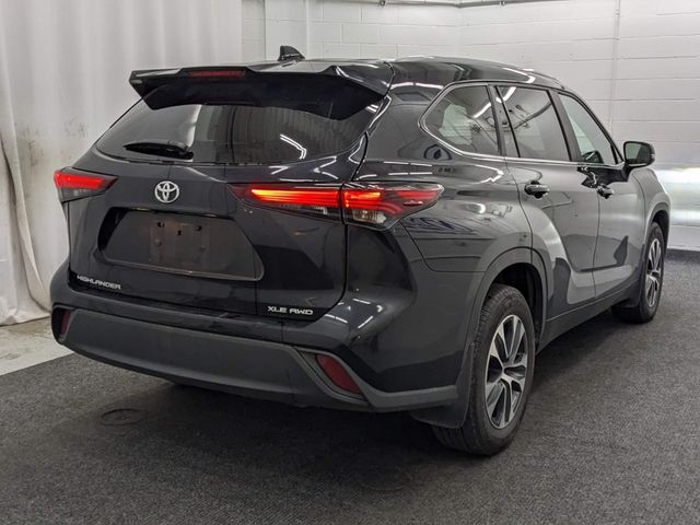 2024 Toyota Highlander XLE