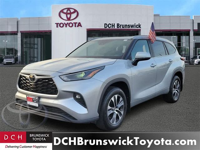 2024 Toyota Highlander XLE