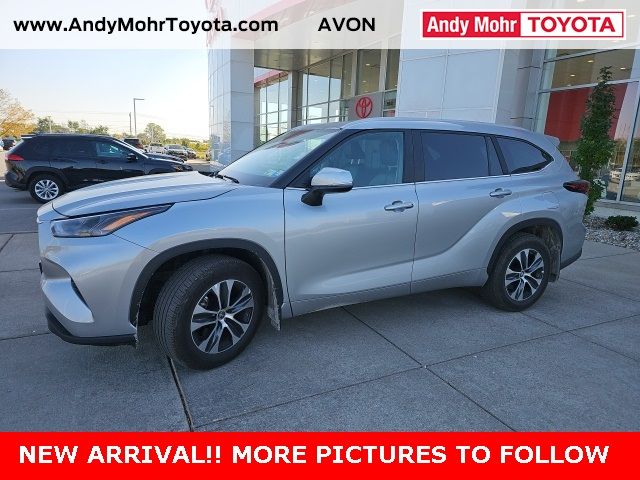 2024 Toyota Highlander XLE