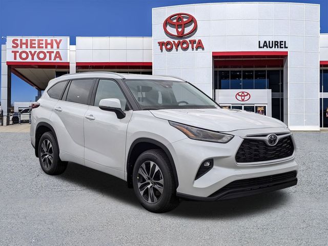 2024 Toyota Highlander XLE