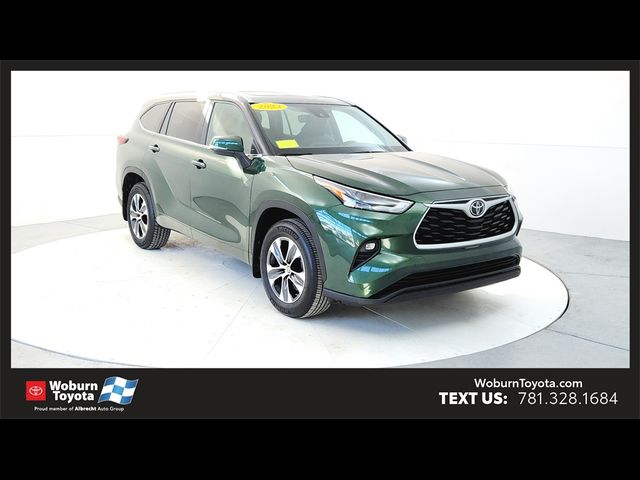 2024 Toyota Highlander XLE