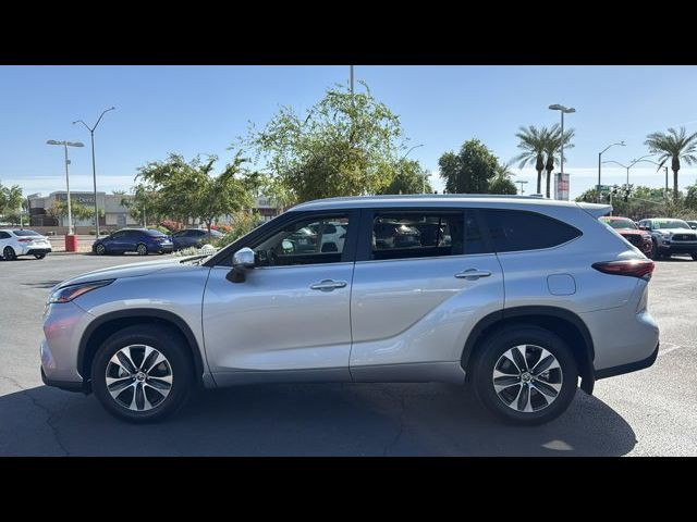 2024 Toyota Highlander XLE