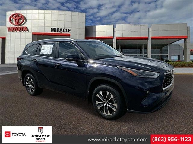 2024 Toyota Highlander XLE