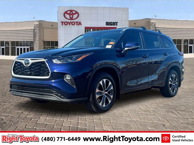 2024 Toyota Highlander XLE