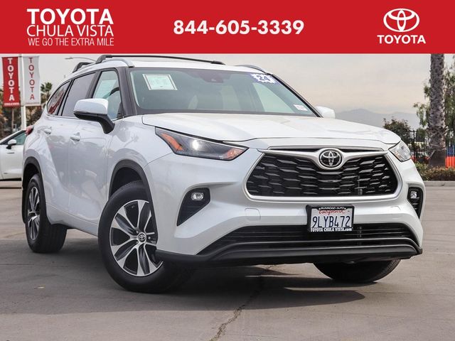 2024 Toyota Highlander XLE