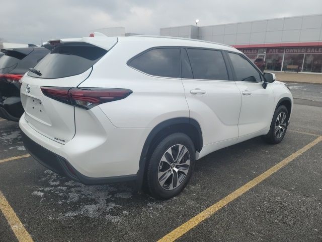 2024 Toyota Highlander XLE