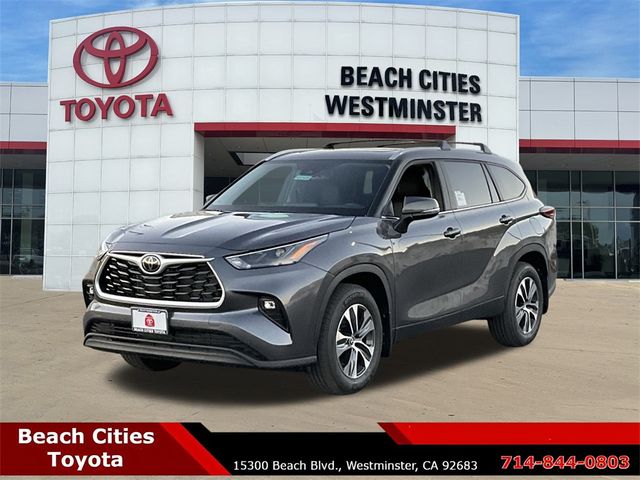 2024 Toyota Highlander XLE