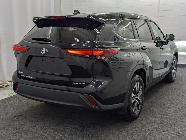 2024 Toyota Highlander XLE