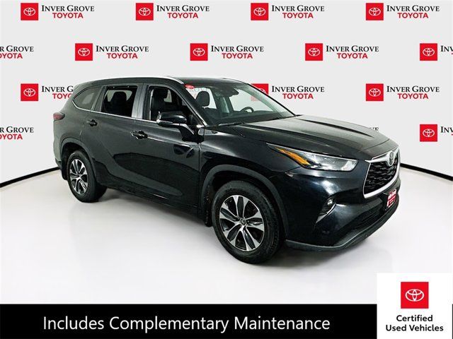 2024 Toyota Highlander XLE