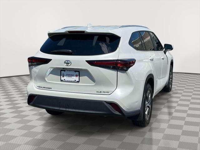 2024 Toyota Highlander XLE