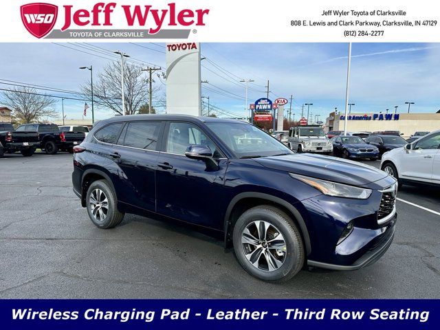 2024 Toyota Highlander XLE