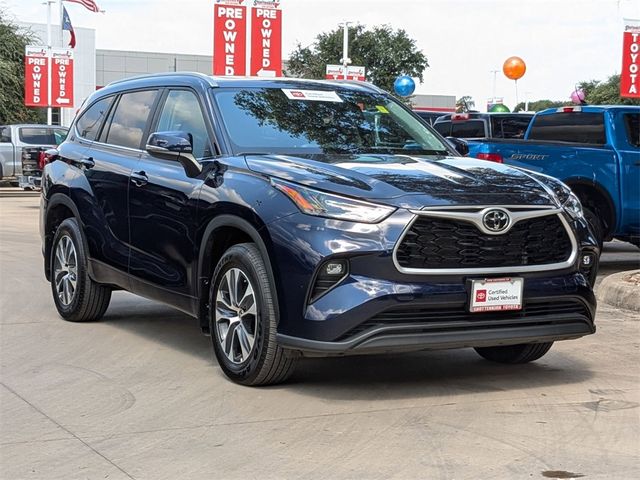 2024 Toyota Highlander XLE