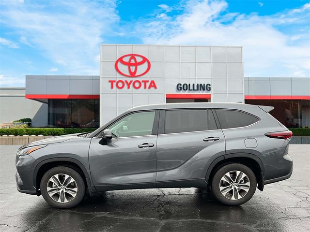 2024 Toyota Highlander XLE