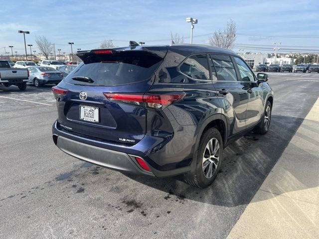 2024 Toyota Highlander XLE