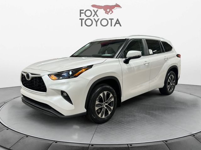 2024 Toyota Highlander XLE