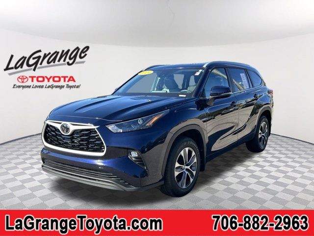 2024 Toyota Highlander XLE