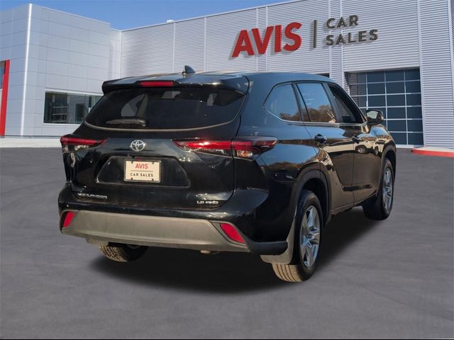 2024 Toyota Highlander LE